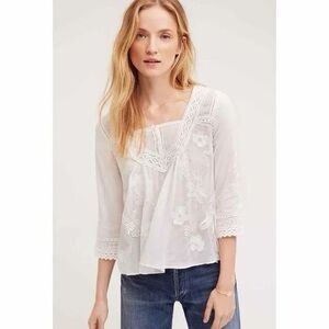 Anthropologie Vanessa Virginia 2 Lace Floral Beaded Embroidered Collaged Top